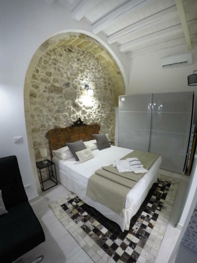 Ammira Apartment Syracuse Luaran gambar